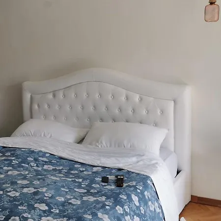 Voltri Arenzano 2 K M Dal Mare * جنوة